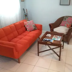 Lynn's Cozy , Nassau Bahamas